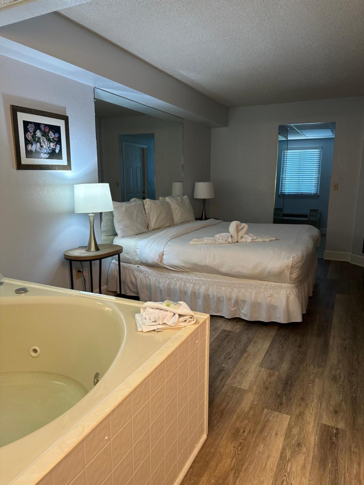 River Place Condos #409 1Bd, 2Bath Pigeon Forge Kültér fotó